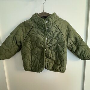 Old Navy Baby Jacket, Quilted hearts with Fleece Lining, LIKE NEW, 6-12 months